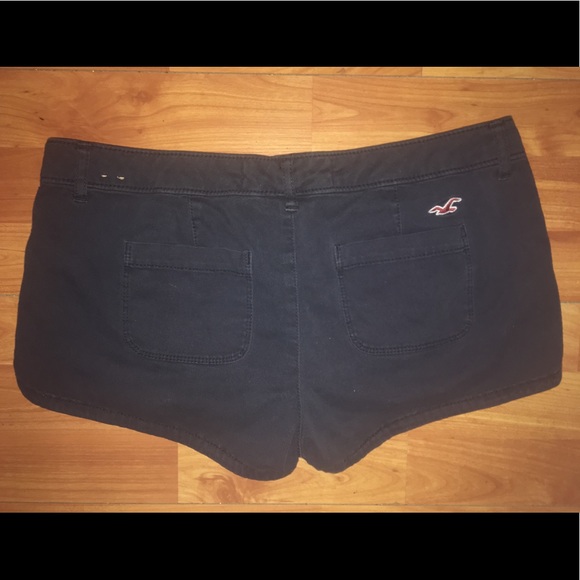 Navy Hollister shorts size 7 - Picture 3 of 4